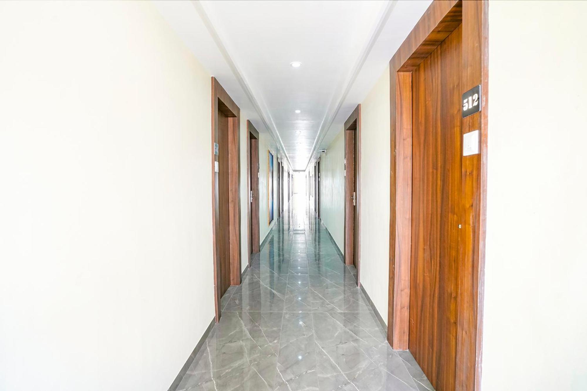 Fabhotel Hill Park I Vadodara Exterior photo