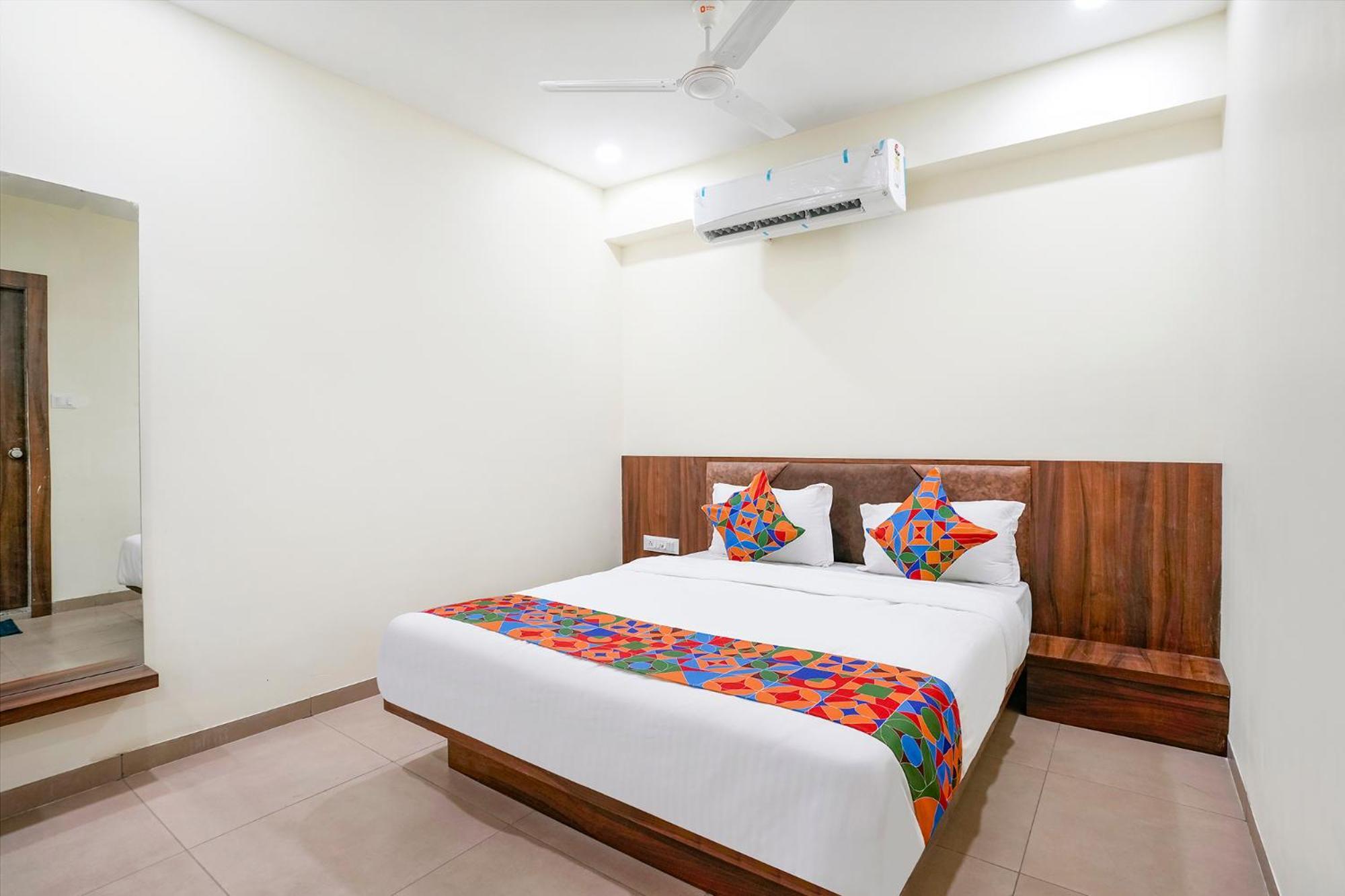 Fabhotel Hill Park I Vadodara Exterior photo